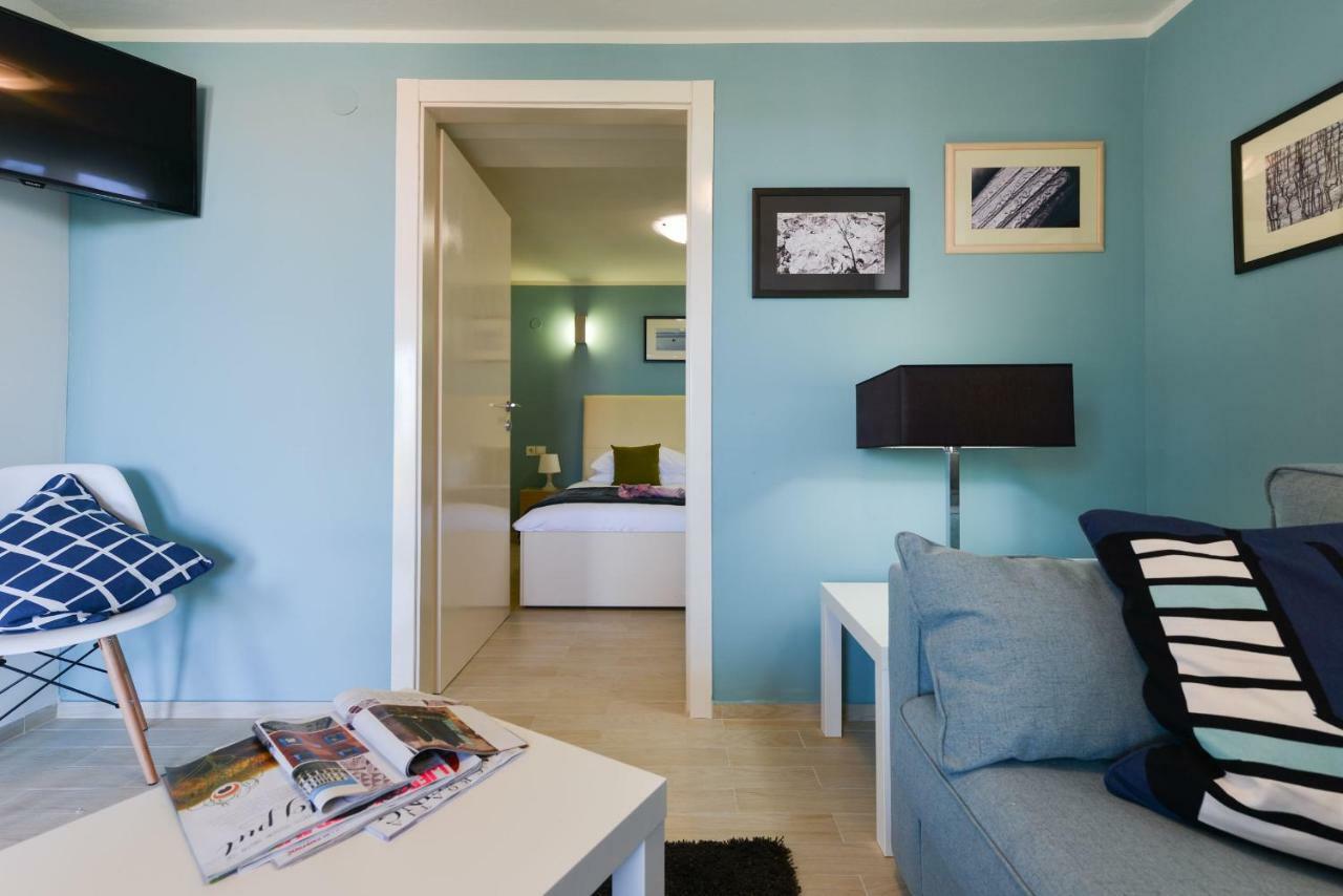 לון Cecilia Apartments מראה חיצוני תמונה